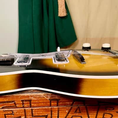 1960s Harmony H46 Stratotone "Mars" Electric Guitar Sunburst image 14