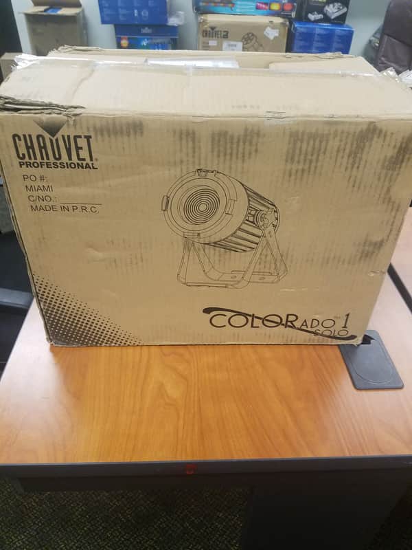 Chauvet COLORado 1-SOLO Zoomable RGBW LED Wash Light image 1