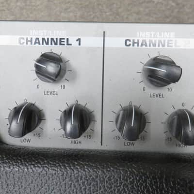 Peavey KB 2 10" Keyboard Amplifier image 8