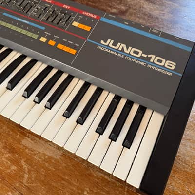 Roland Juno 106 image 3