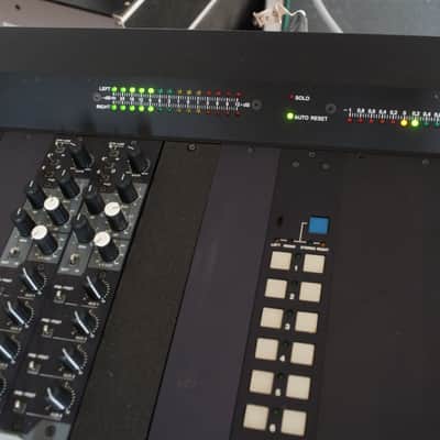 Sonosax SX-T Analog Mixer – 9 Mono + 2 Stereo – Flightcase – Serviced image 12