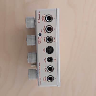 Flux Effects Liquid Tremolo image 4