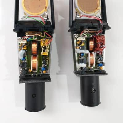 AKG C414 B ULS Multipattern Large Diaphragm Condenser Microphone Pair w/ Shockmounts and Case image 7