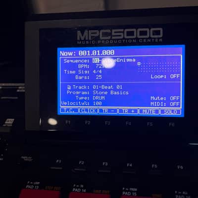 Akai MPC5000 Music Production Center (192 MB Memory Upgrade) Bild 2