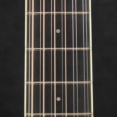 Eastman AC330E-12 12-String Jumbo Natural Truetone Gloss image 4