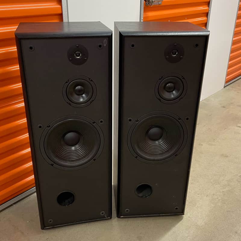 JBL G400 Tower Speakers Made in USA Black image 1