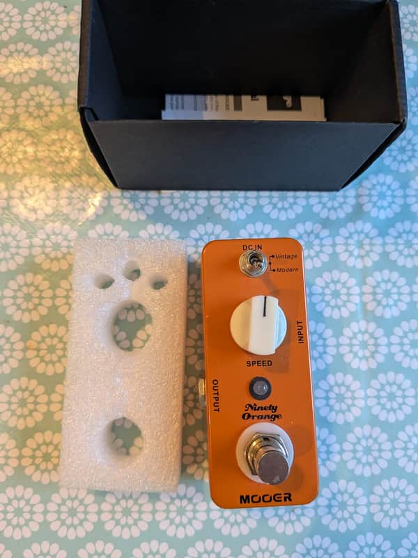 Mooer Ninety Orange