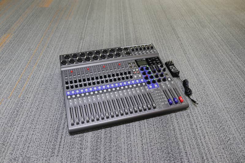 Zoom LiveTrak L-20 Digital Mixer / Recorder | Reverb Canada