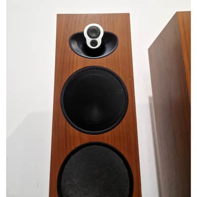 Linn Majik 140 - Hi-Fi Speakers Pair - Walnut - Good image 9