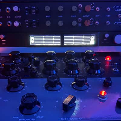 Yamaha PM 1000 racking service by CYCLOPS AUDIO - Neve EQ mod, 1/4" DI, custom options available image 9