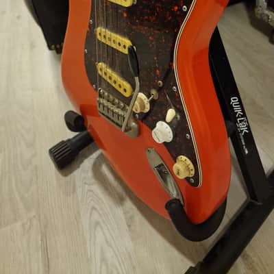 Fender Squier Hank Marvin Signature Stratocaster MIJ Japan 1991-1992 Fiesta Red Journeyman Relic image 5