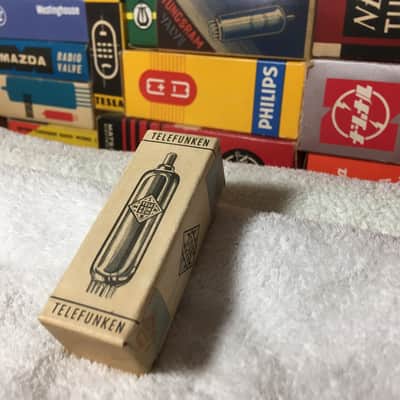 Sealed Box True NOS Telefunken Germany EF804 Vintage 1964 Audio / Mic Tube ~ V72 / V76 / Siemens / AEG / Neumann image 4