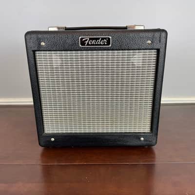 Hot Tone British Invasion with speaker image 5