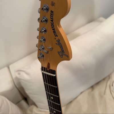 Fender American Performer Stratocaster with Rosewood Fretboard 2018 - Present - Honeyburst image 5
