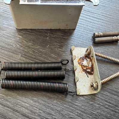 USA Vintage 1990's Relic Fender Stratocaster Tremolo Bridge w Graph Tech Saddles image 2