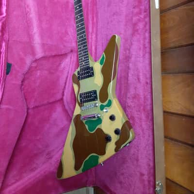 RARE 1984 Gibson Explorer Camo image 11