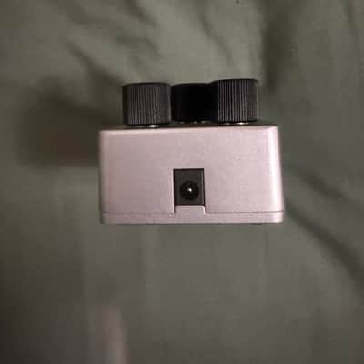 Electro-Harmonix / JHS Nano Lizard Queen Octave Fuzz 2023 - Present - Silver / Green image 3