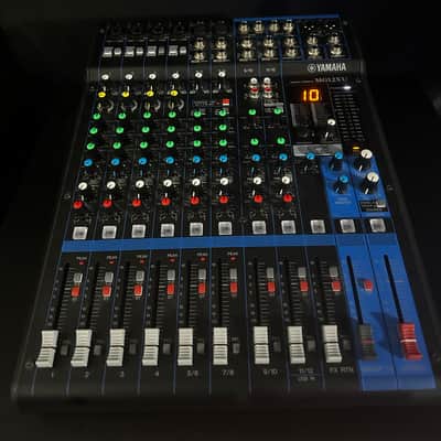 Yamaha MG12XU 12-Channel Analog Mixer 2016 - Present - Black image 1