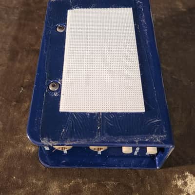 Radial J48 Active Direct Box image 3