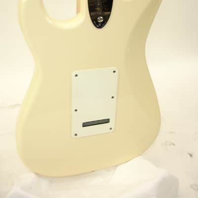 Fender ST-72 Stratocaster Reissue Electric Guitar CIJ 2006-2008 - Olympic White image 12