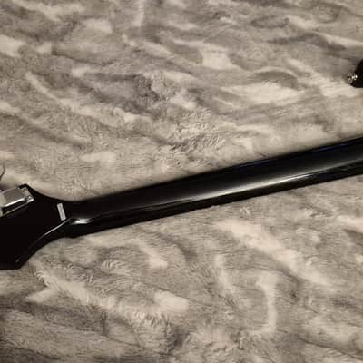 Vintage Kramer THE SHREDDER by L.A Bass - 80s - 30" Short Scale - Gloss Black - Gremlin Bass - 4-String image 12