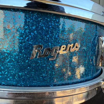 Vintage 60's Rogers Cleveland Spotlight 5x14" Snare Drum in Blue Sparkle with S-Hoop Batter (Rm4) image 2