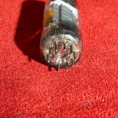 RCA (Single) Vintage 6CG7/6FQ7 Amplifier Electron Vacuum Tube 1960s - Clear Glass / Red Letter image 2