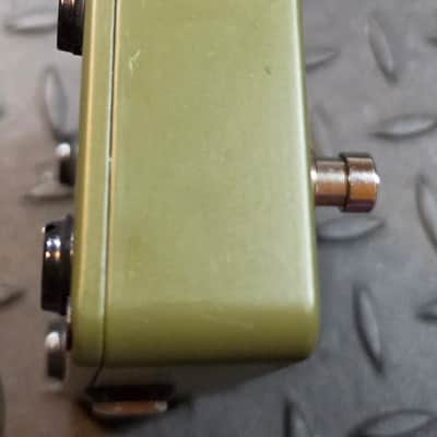 Electro-Harmonix Green Russian Big Muff Pi Fuzz Reissue 2017 - Present - Green image 6