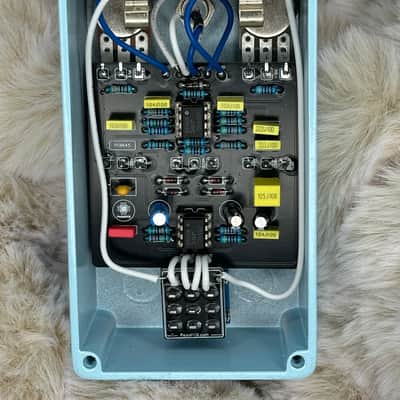 Toketone+ Lollar Overdrive Clone 2025 - Light blue image 4