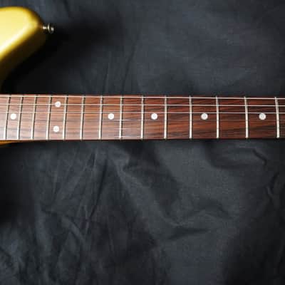 Fender Japan JG66-RC Jaguar 1994–1995 – Shoreline Gold, Matching