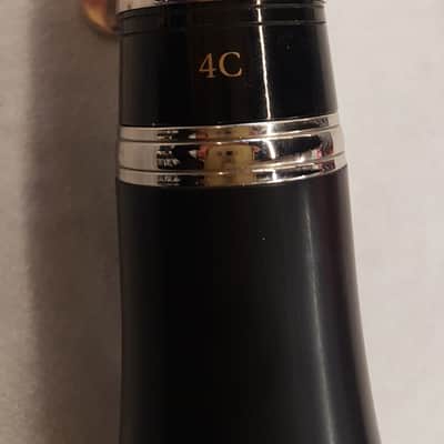 Pre-Owned Yamaha YCL-255 Clarinet Outfit image 3