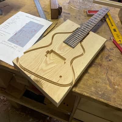 Hondo Chiquita copy | Waiz guitars image 8