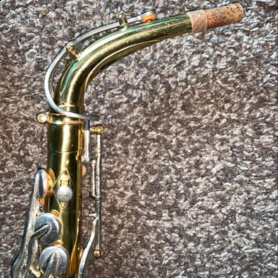 Conn 24 m  alto  sax saxaphone saxophone made in the USA case image 21
