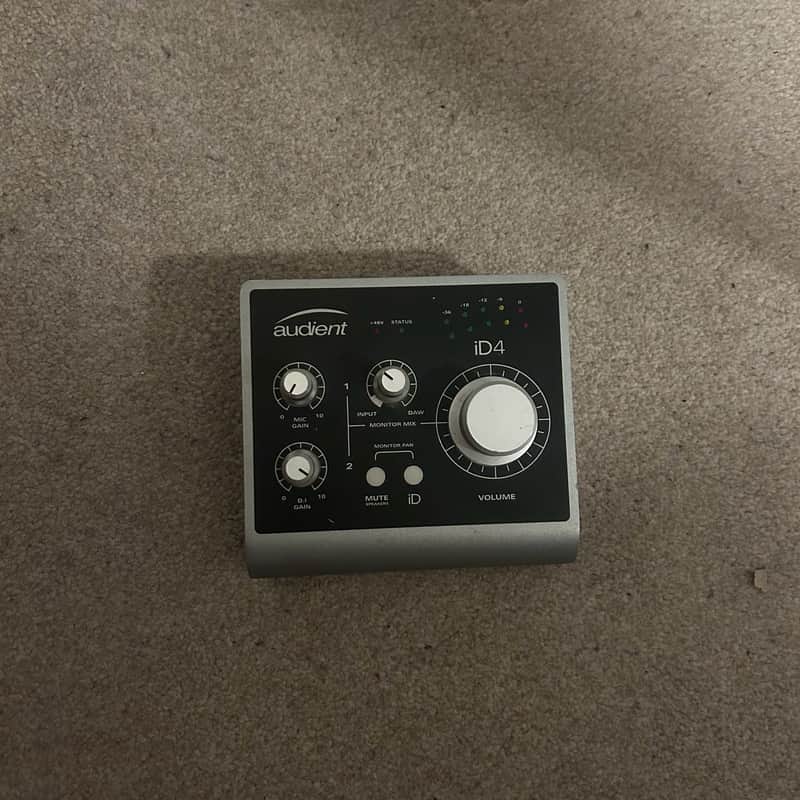 Audient ID4 Audio Interface - Black imagen 1