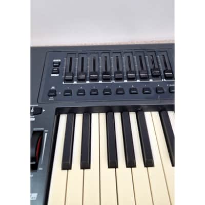 Novation Impulse 49 - MIDI Controller - Black - Good image 7