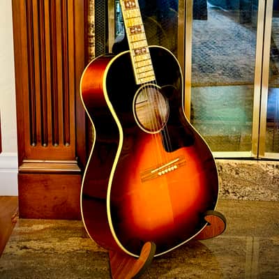 1994 Gibson Centennial Collection 1933 L-Century #7/100 "Sunburst" - Mint! image 1