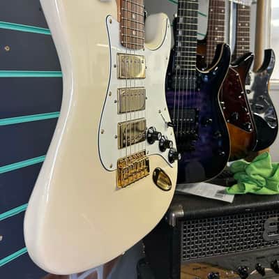 Fender Limited Edition Mahogany Blacktop Stratocaster HHH Olympic White 2020 image 3