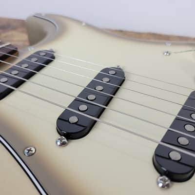 2024 Fender 70th Anniversary Vintera II Antigua Stratocaster - Antigua With OHSC image 11