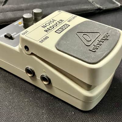 Behringer NR300 Noise Reducer Pedal image 4