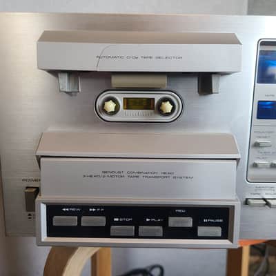 Pioneer CT-F900 Cassette Tape Deck image 2
