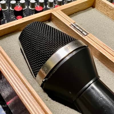 RFT Gefell UM705 condenser microphone Black East German u87 microtech original vintage Neumann m7 image 4