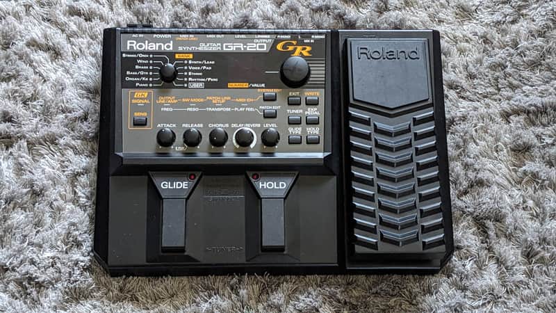 Roland GR-20 Guitar Synthesizer | Reverb UK