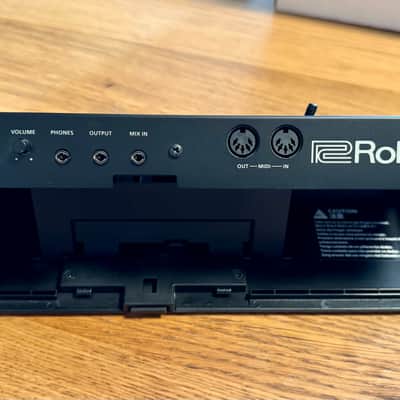 Roland D-05 Boutique Synth + dk-01 dock, decksaver MINT image 6