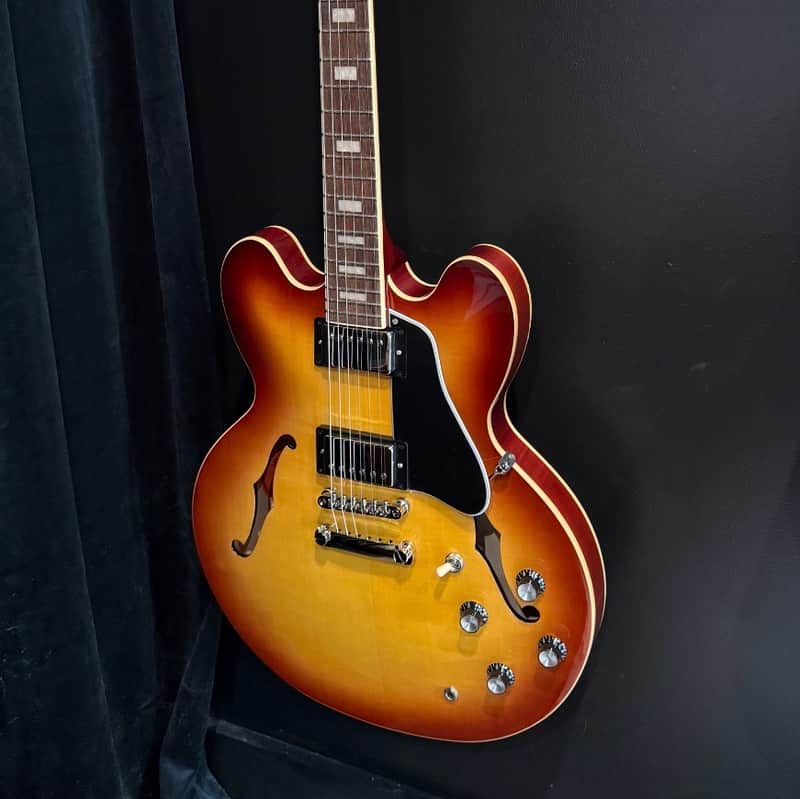 Epiphone ES-335 2025 - Raspberry Tea Burst image 1