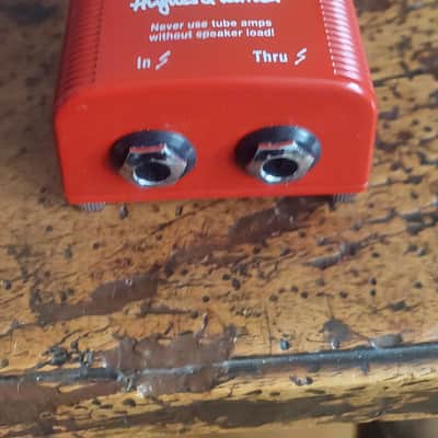 Hughes & Kettner Redbox 5 DI and Cabinet Emulator 2010s - Red image 3