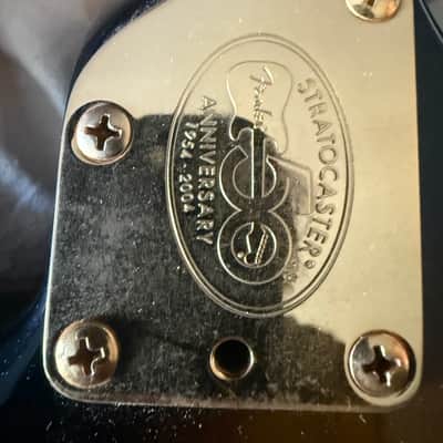 Fender 50th Anniversary American Deluxe Stratocaster 2004 - Sunburst image 4