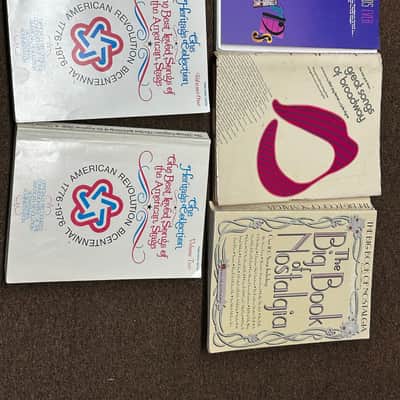 Lot of 5 Used Vintage Piano Books more than 400 SONGS including Broadway, Heritage Collection Book 1 & 2 , & More image 1