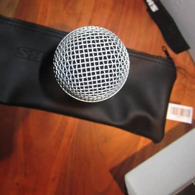Shure SM58 Handheld Cardioid Dynamic Microphone image 5