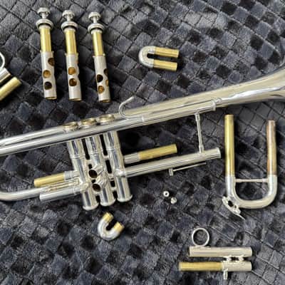 Used 1970’s Bach Stradivarius Model 37 Silver Trumpet with case and NY Bach 7C mouthpiece image 6
