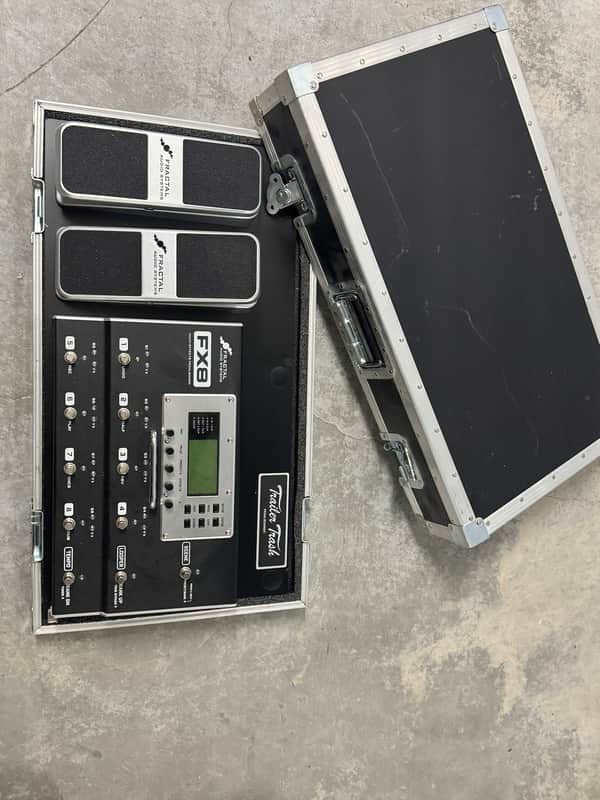 Fractal Audio FX8 Multi-Effects Pedalboard | Reverb